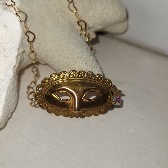 Vintage mask necklace rare - Picture 8 of 8